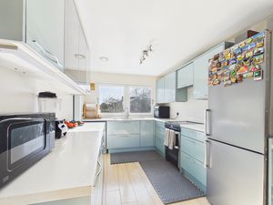 Photo 12- click for photo gallery